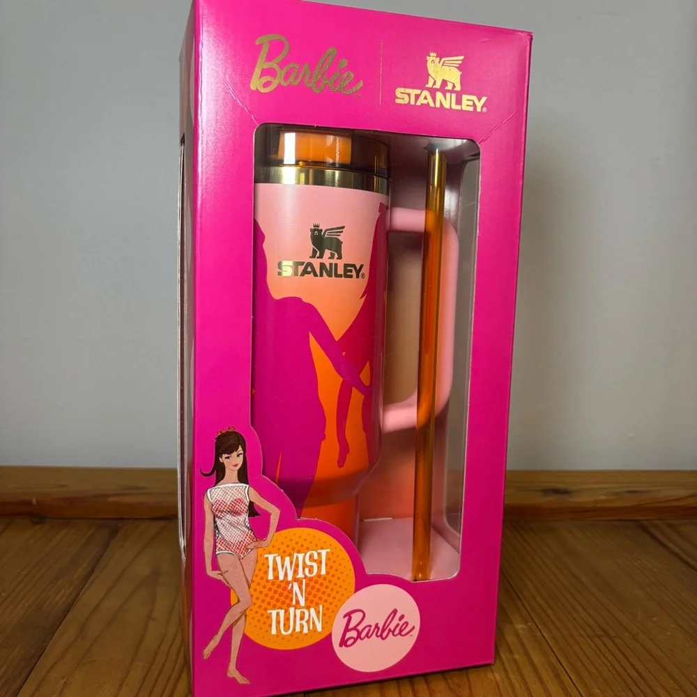 Stanley x Barbie 60s Twist ’N Turn 40oz Quencher H2.0 FlowState Tumbler - Picture 1 of 6